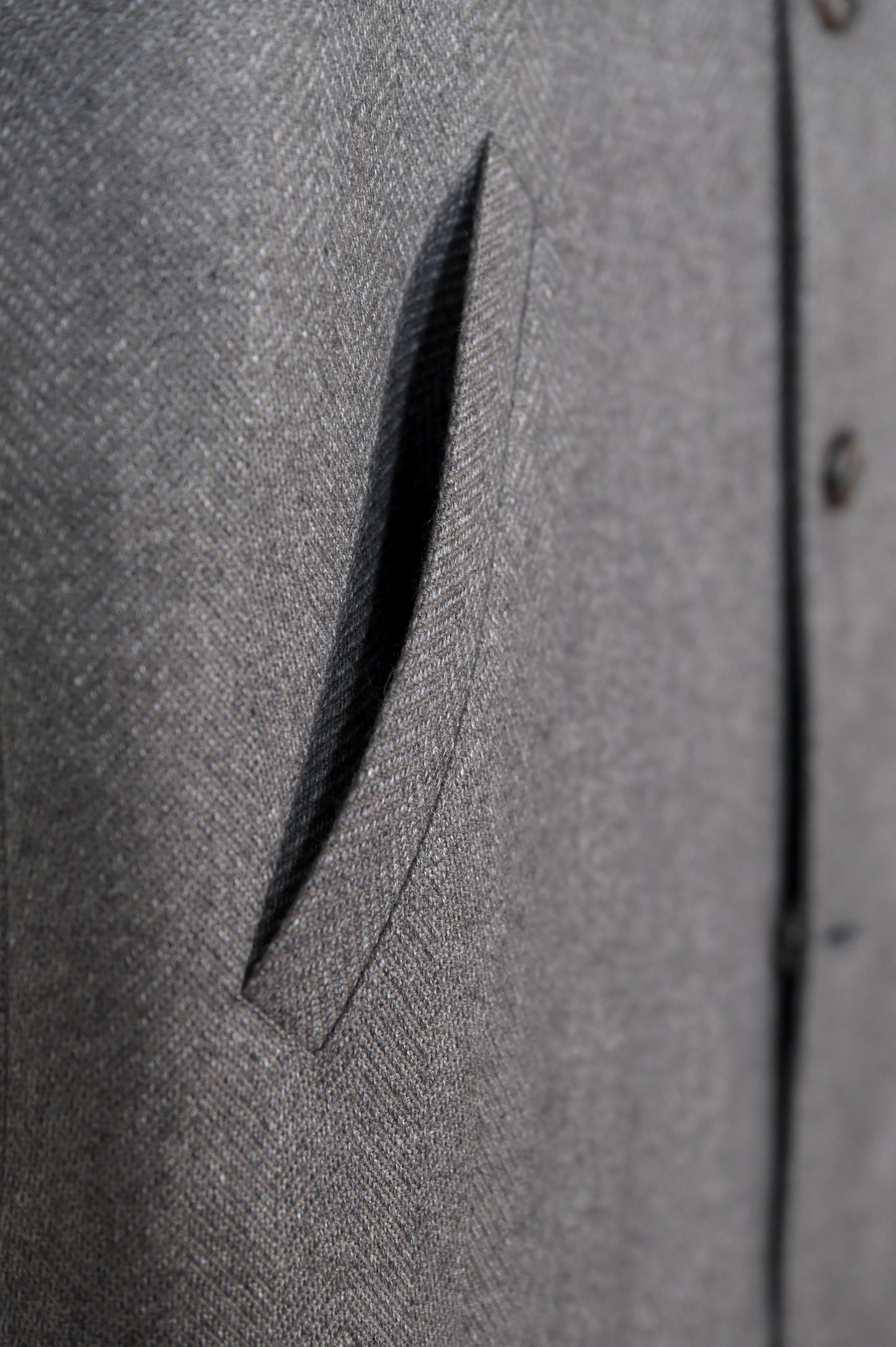 East Vest - Stone Grey