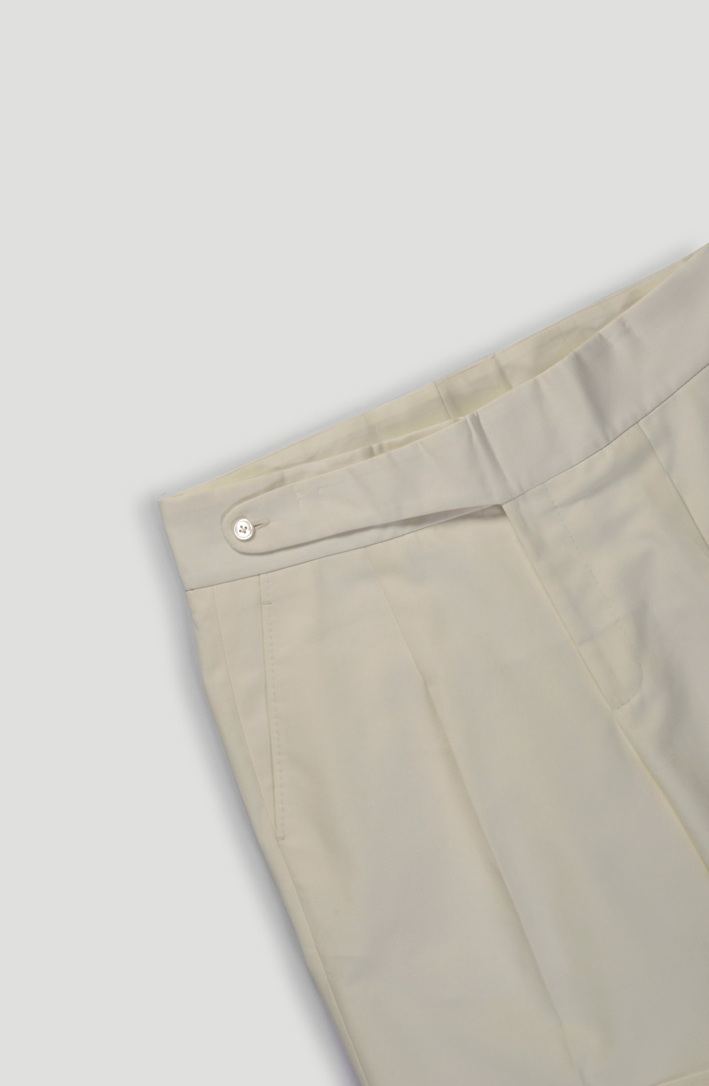 Gurkha Shorts - Moon White